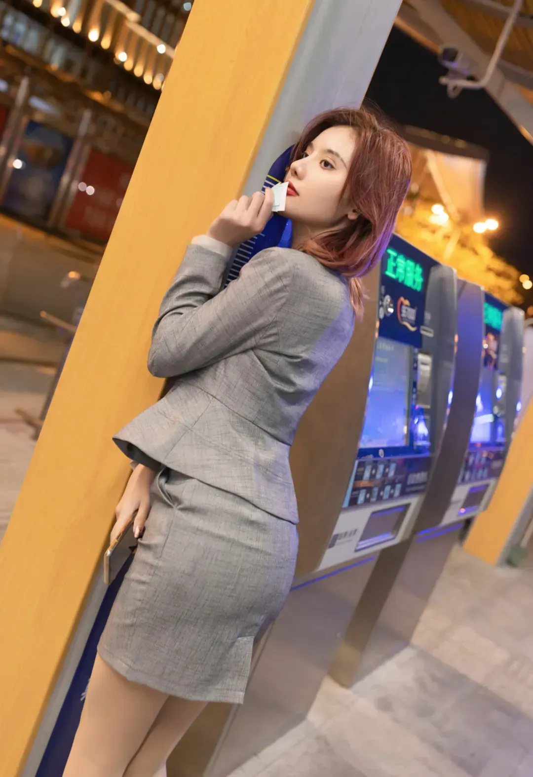 地铁上遇见一美女，让我心跳加速不止！  第5张